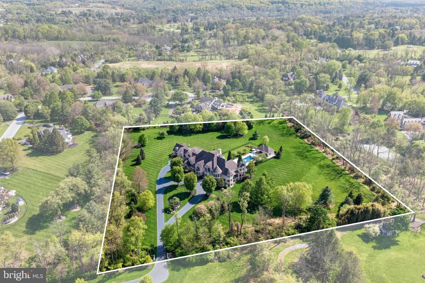 1731 Red Hawk Way photo 4
