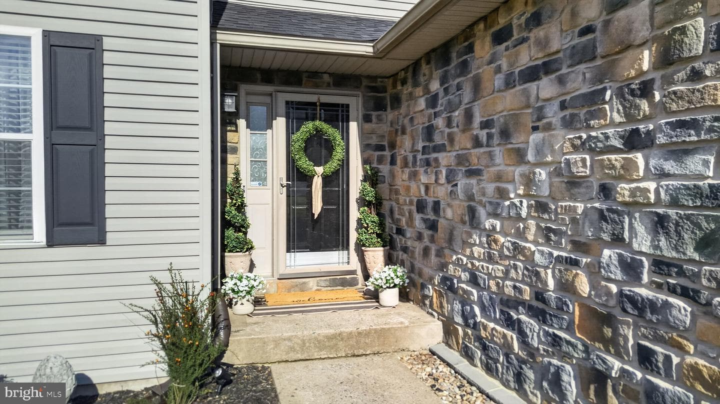 2720 Hickory Drive photo 47