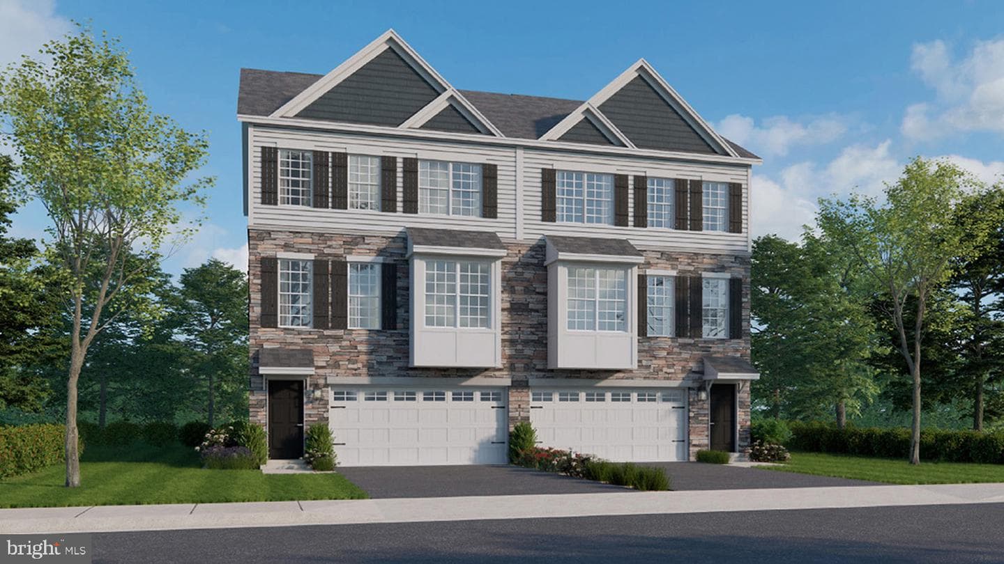 221 Winding Road photo 3