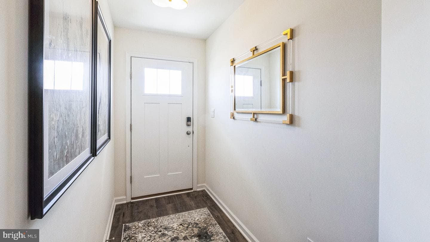 221 Winding Road photo 7