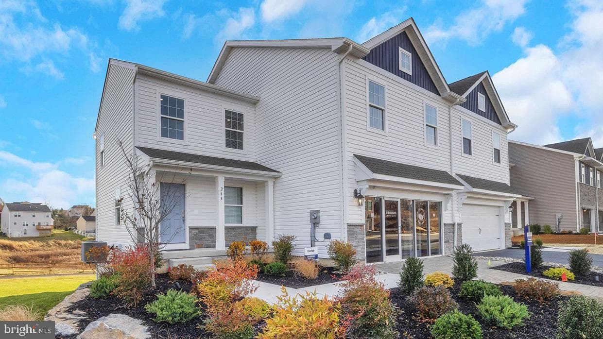 218 Winding Road, Forks Township