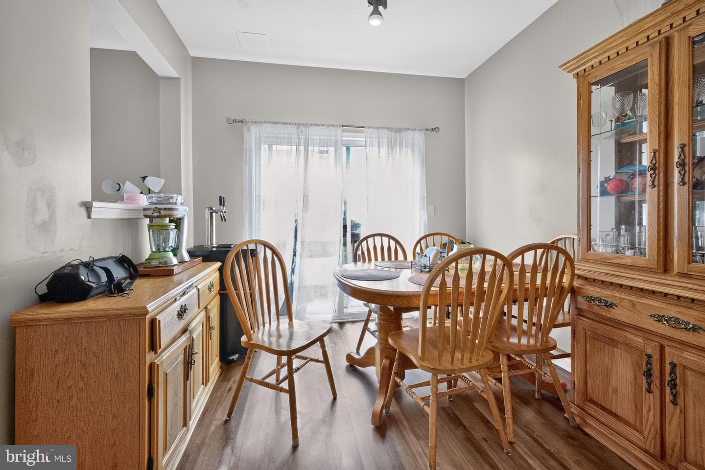 142 Willow Drive photo 5