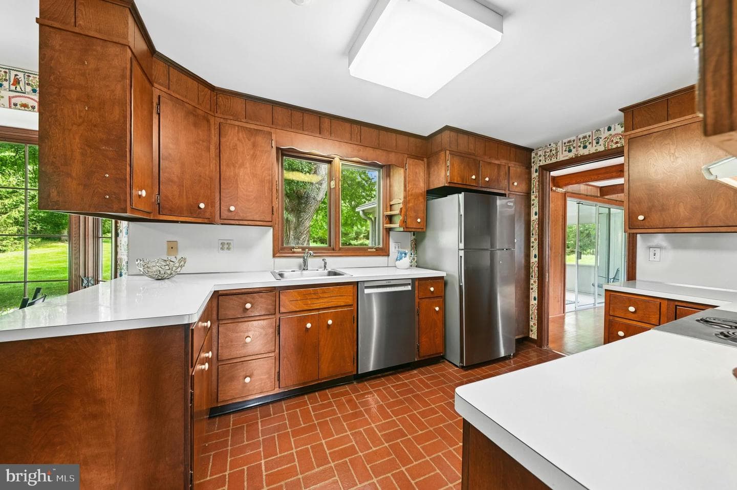 1501 Colesville Road photo 12
