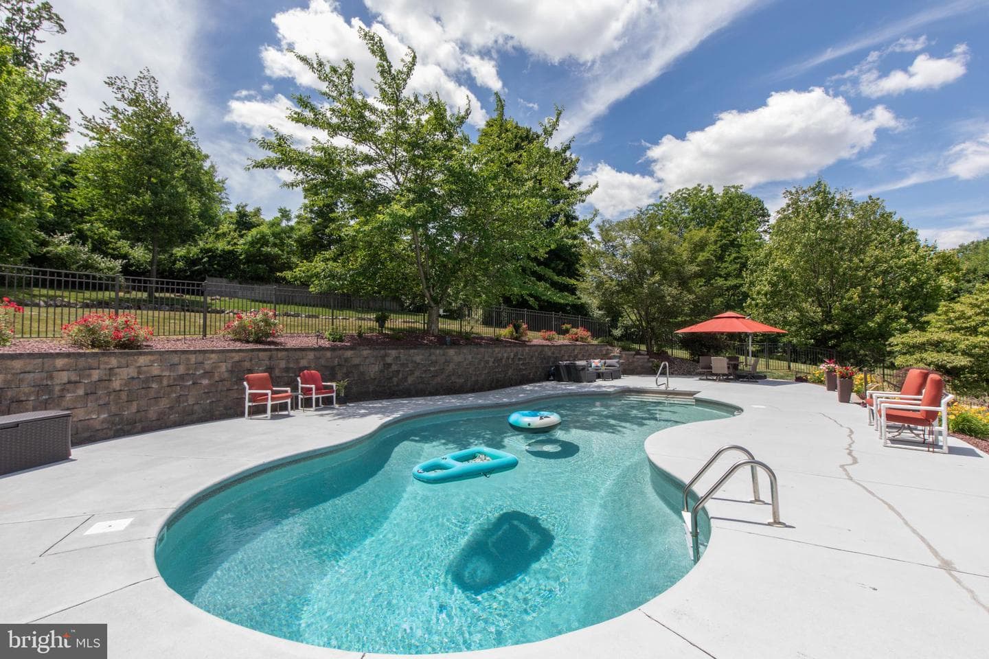 2760 Valley View Road photo 64