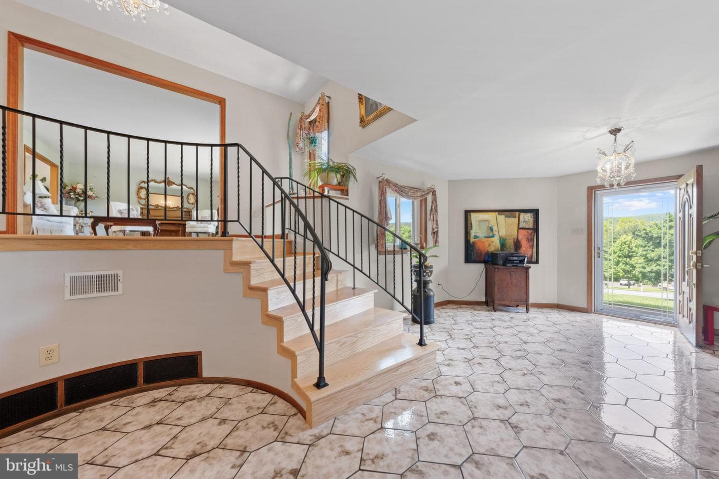947 Tamenend Road photo 3