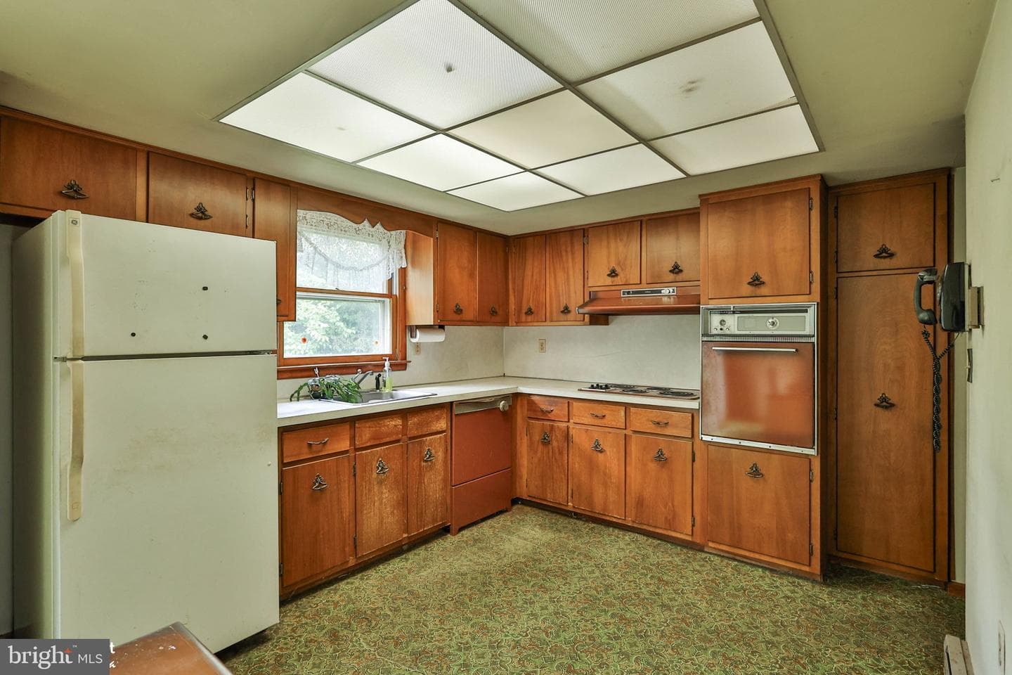 2649 Northview Avenue photo 17