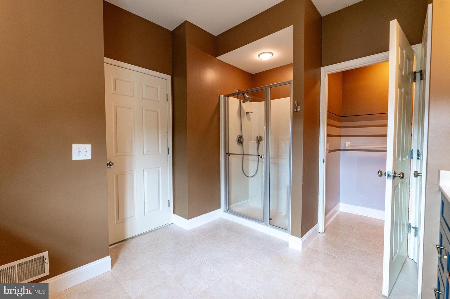 780 Ramblewood Drive photo 48