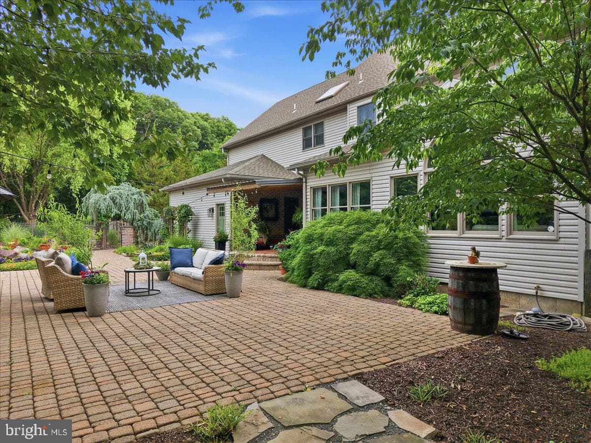 831 Colonna Lane photo 42