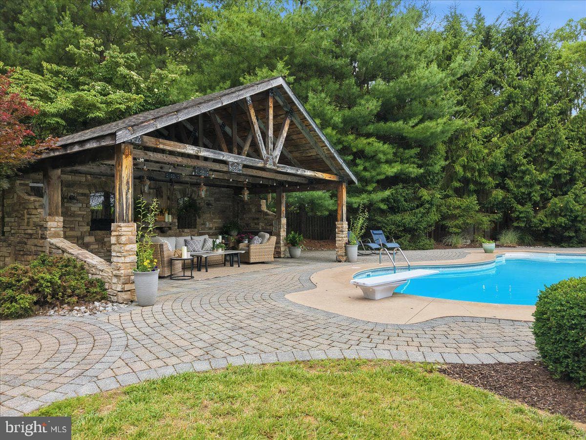 831 Colonna Lane photo 48