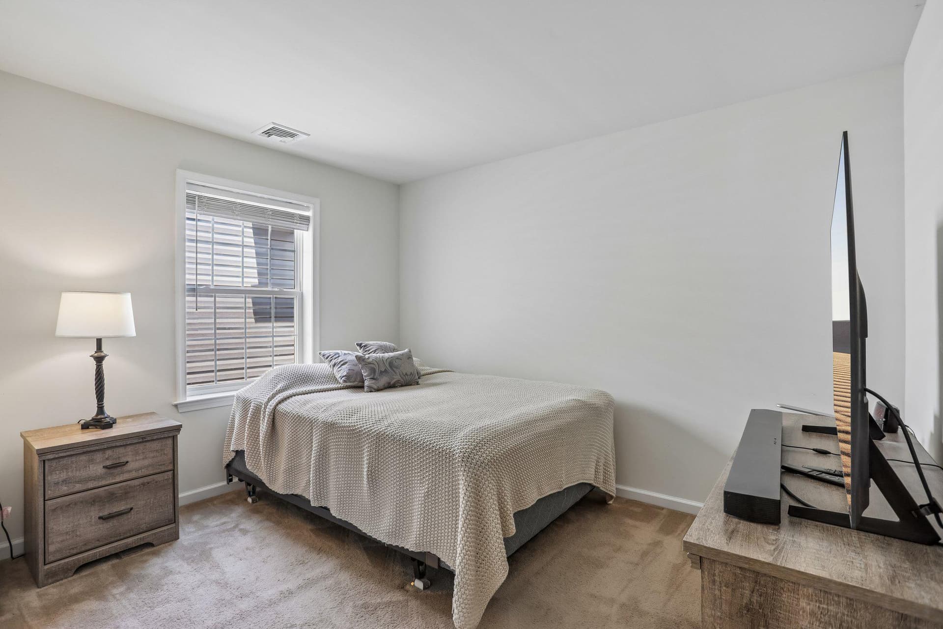 2127 Huntington Lane photo 31