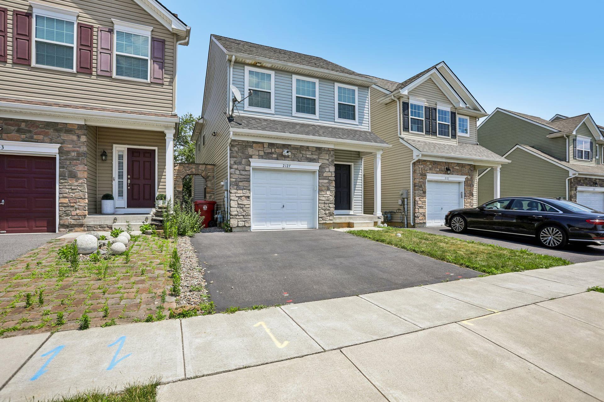 2127 Huntington Lane photo 5