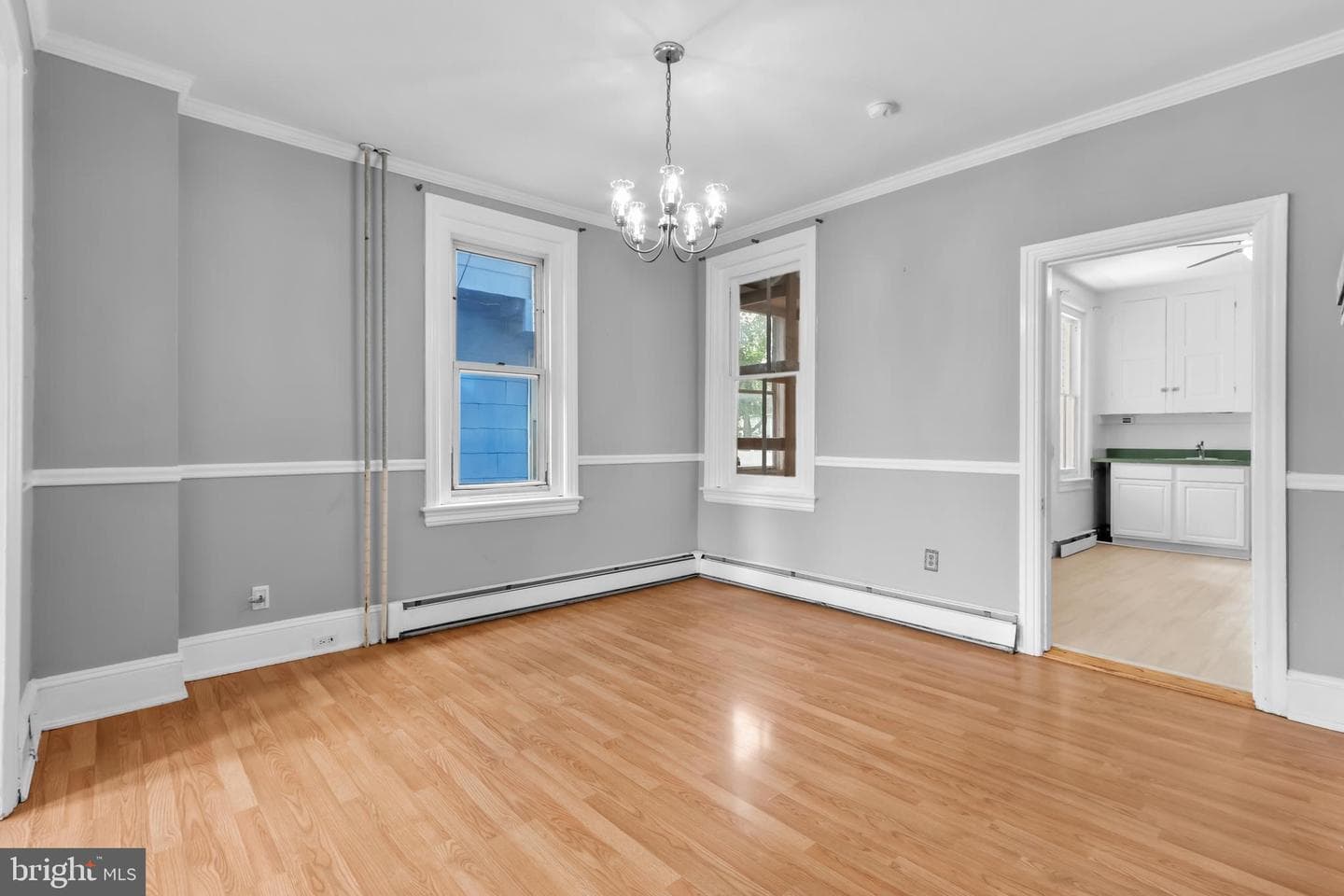 227 E Garrison Street photo 7