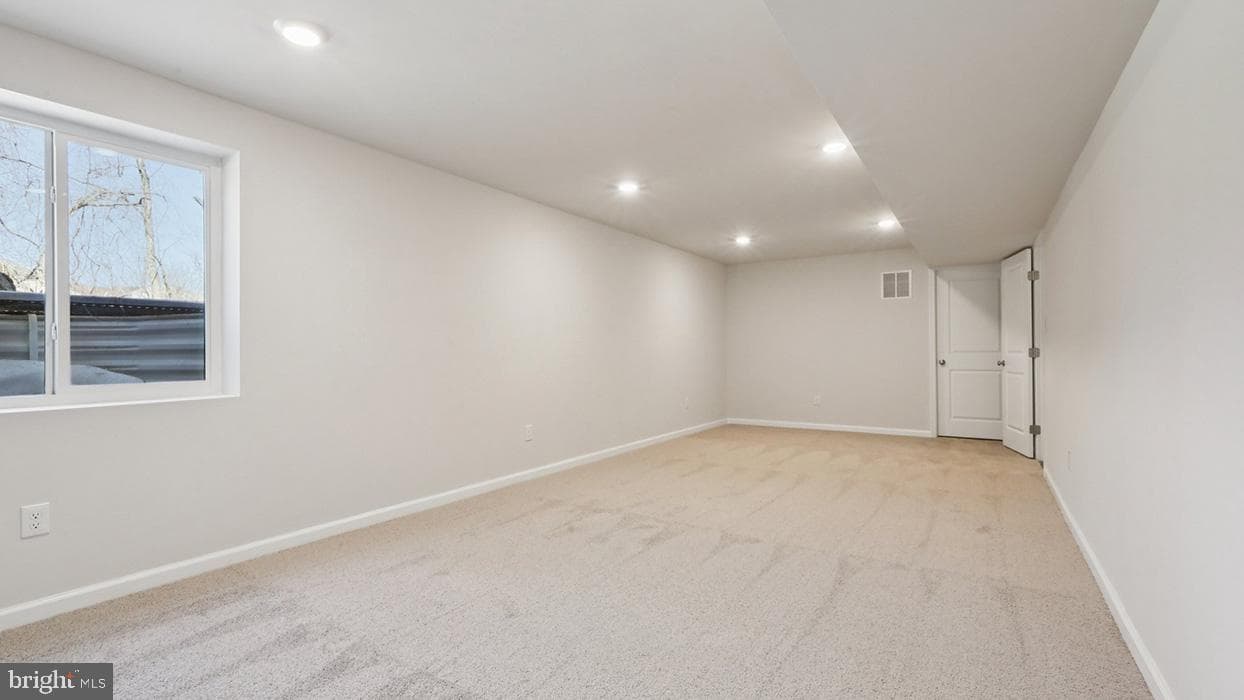 124 Winding Road photo 79