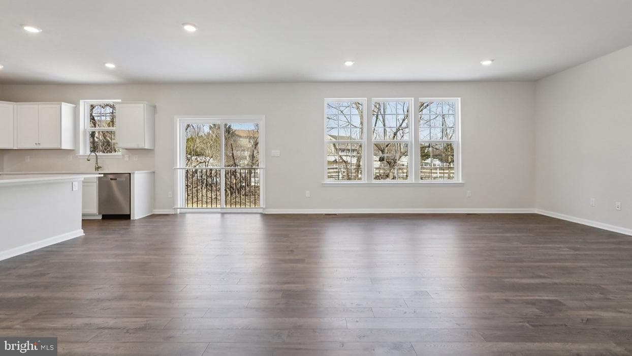 128 Winding Road photo 20