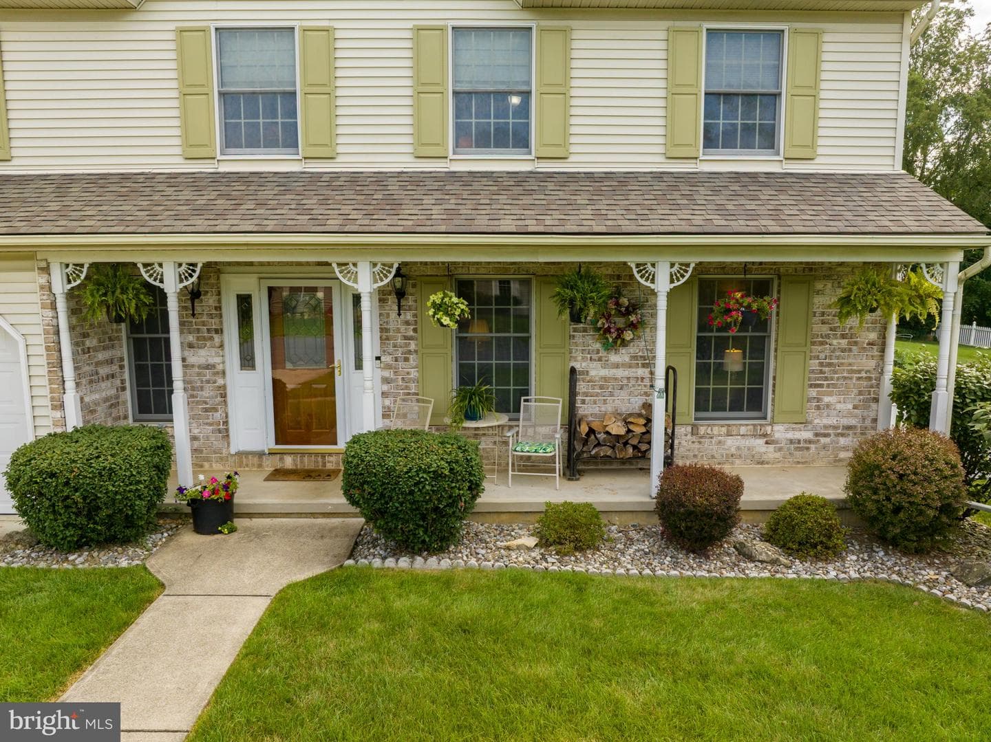 410 E Mayfield Circle, Bethlehem