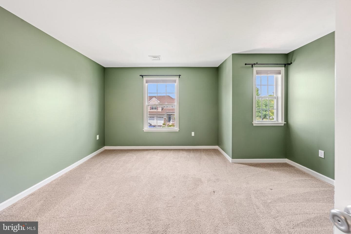 889 Iron Lane photo 29
