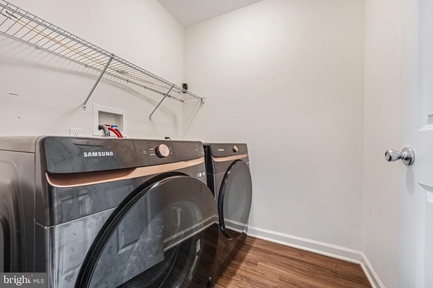 889 Iron Lane photo 33
