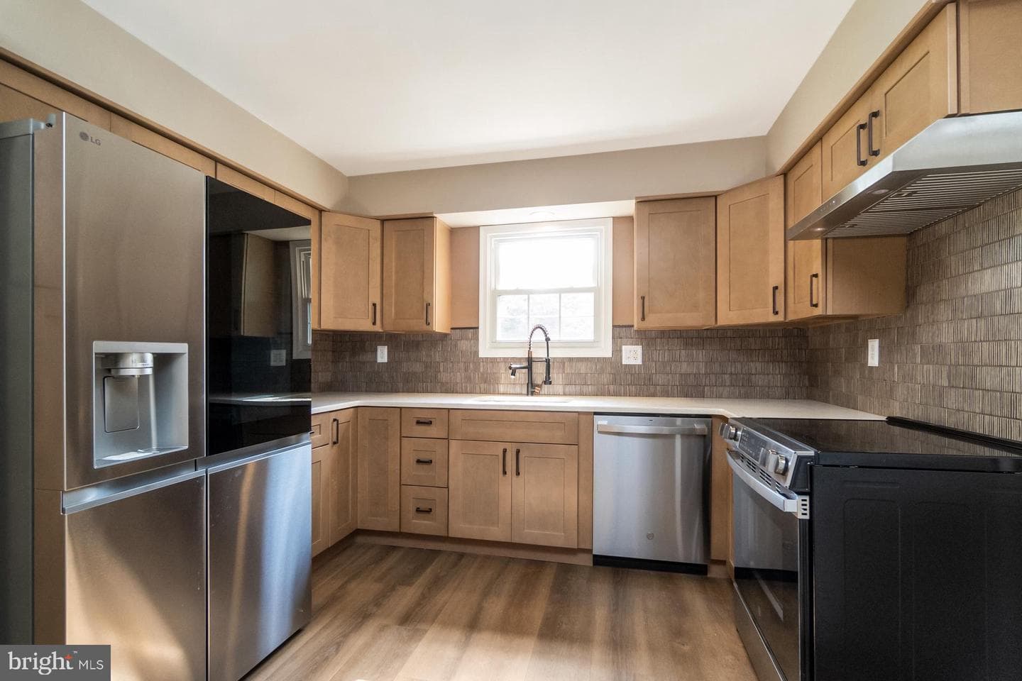 1105 Brentwood Avenue photo 16