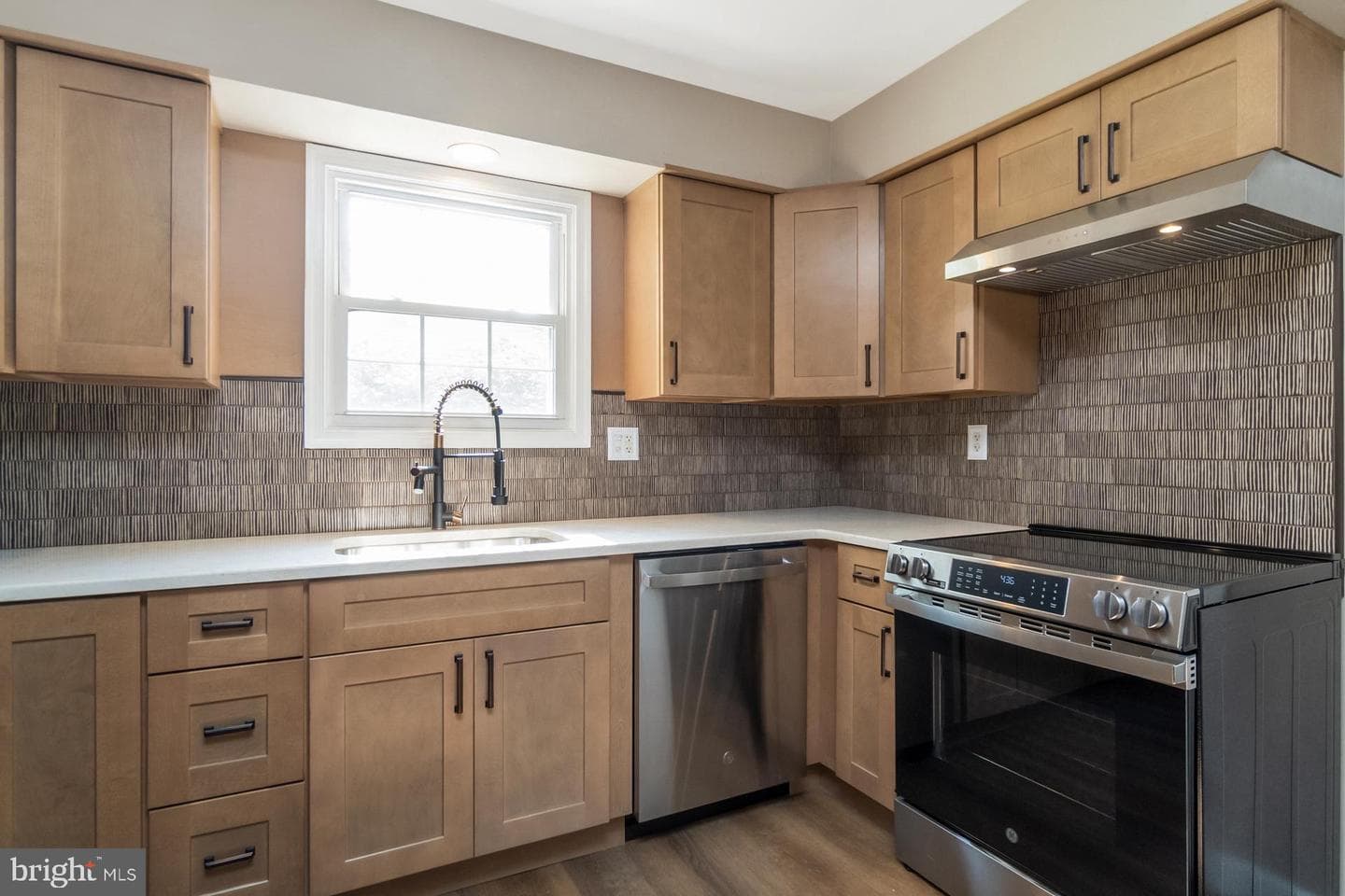 1105 Brentwood Avenue photo 18