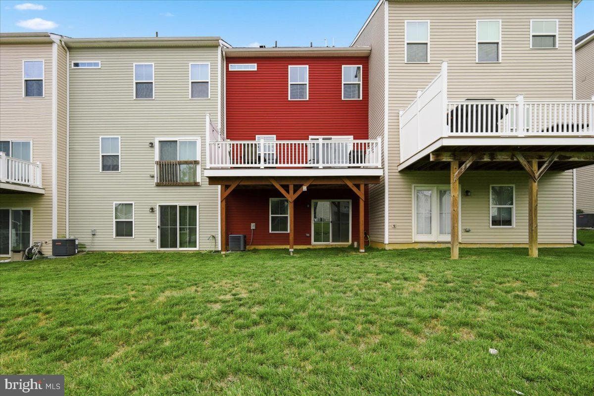 2396 Emanuel Court photo 5