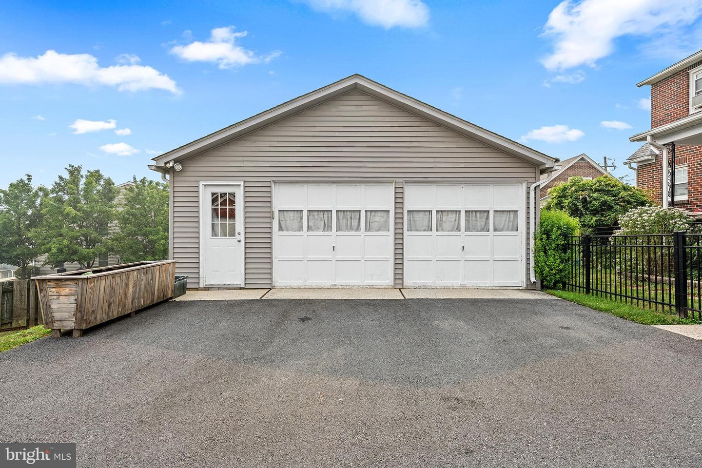 24 Sycamore Street photo 32
