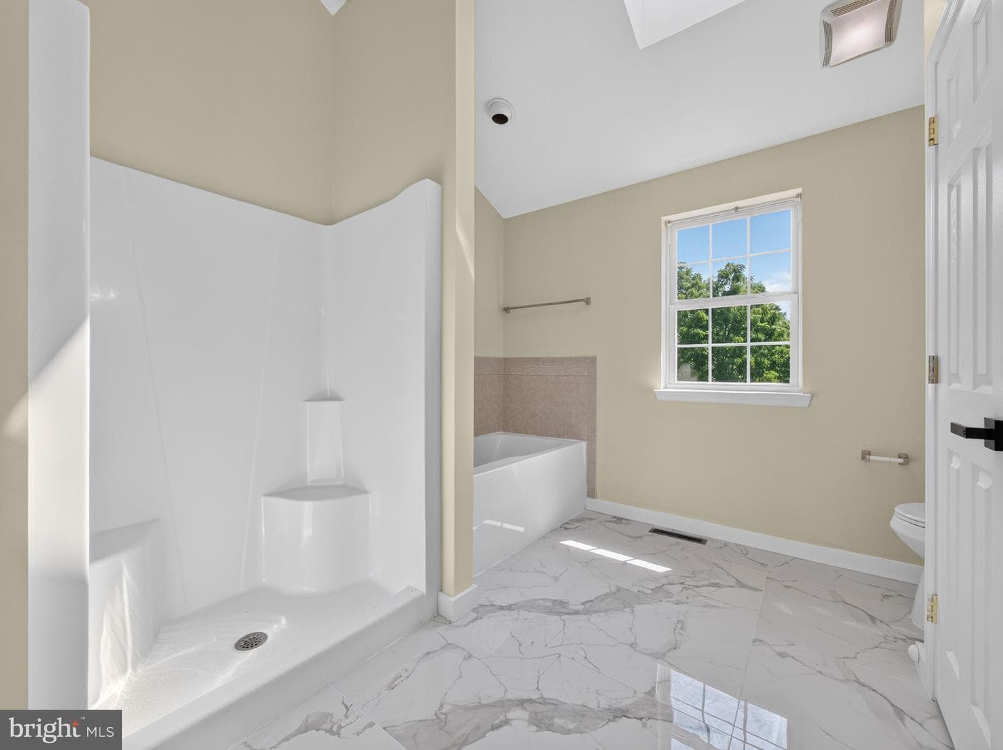 740 Mohican Drive photo 27