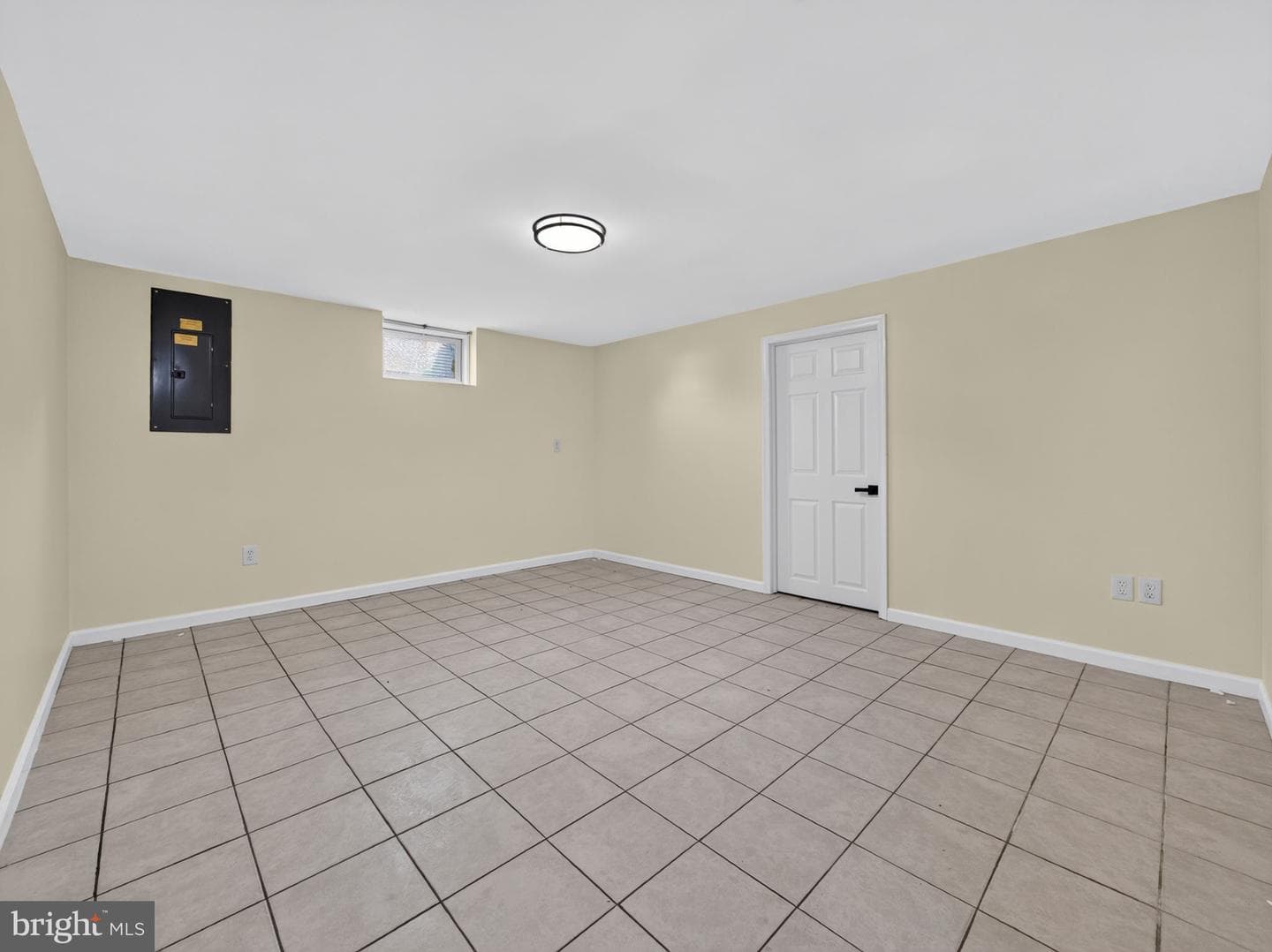 740 Mohican Drive photo 32