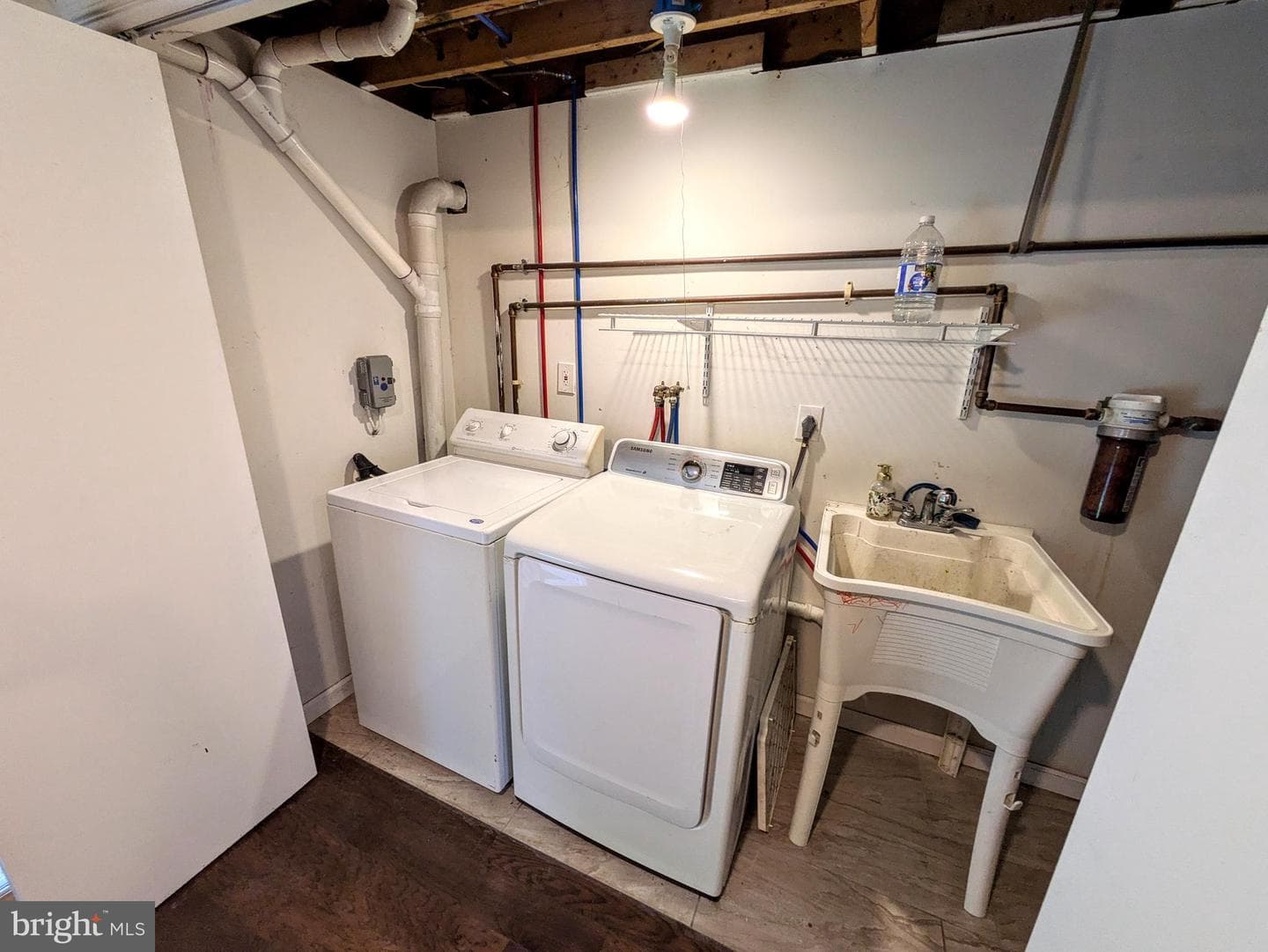 8612 Beatrice Lane photo 25