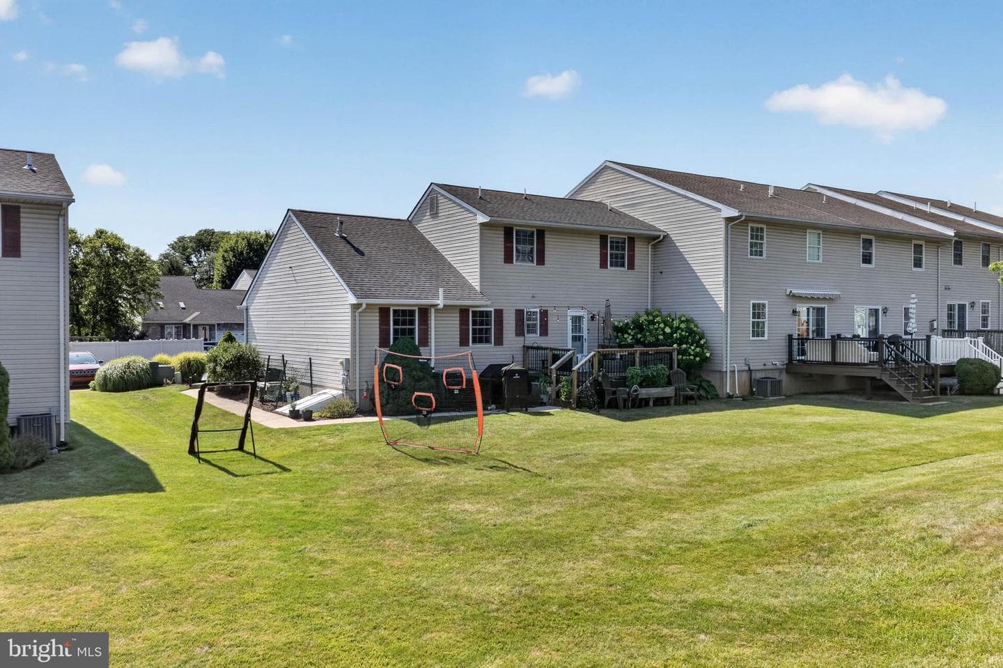 15 Monmouth Court photo 49
