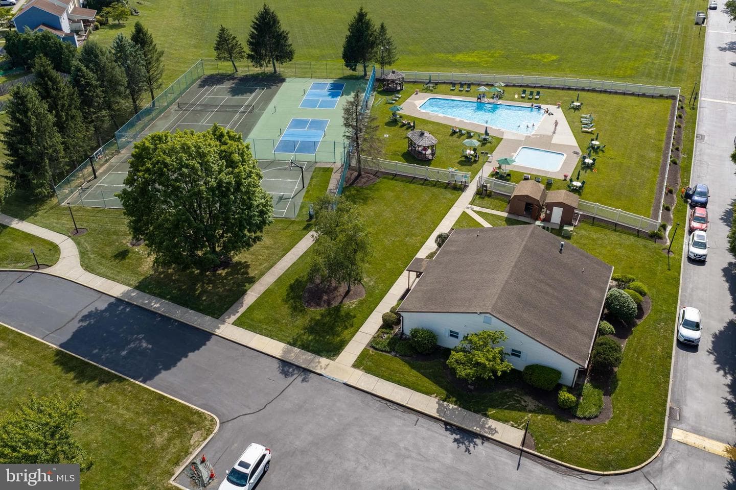 15 Monmouth Court photo 62
