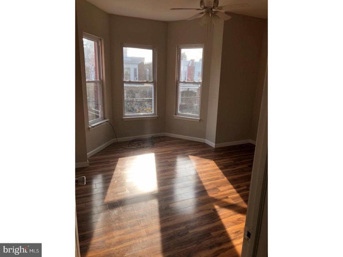 5327 Pine Street photo 4