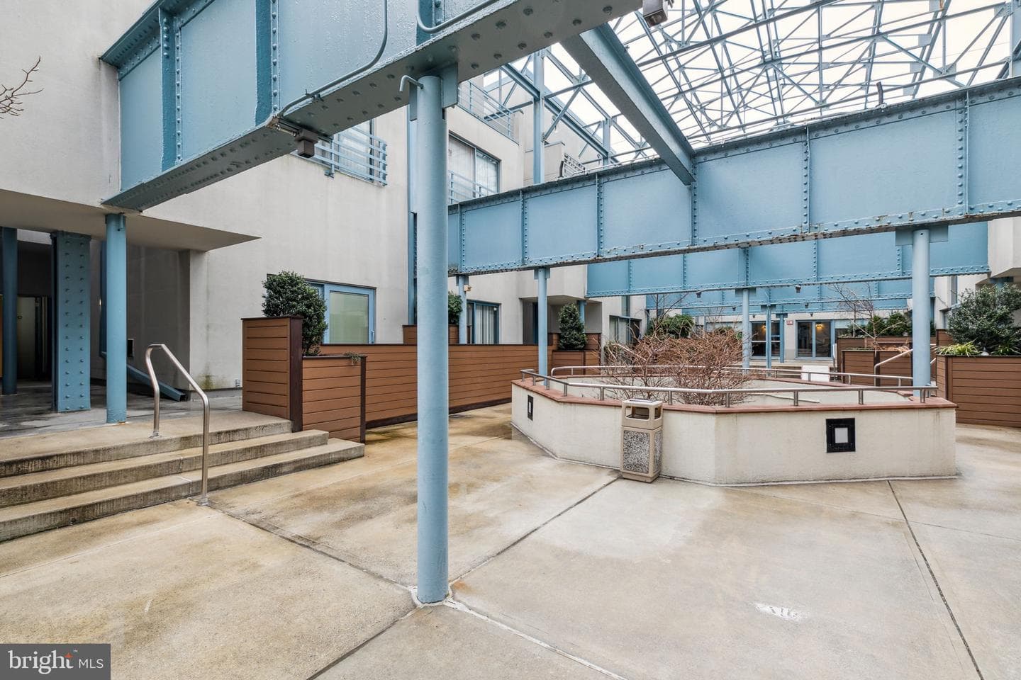 3 N Columbus Boulevard #405 photo 18