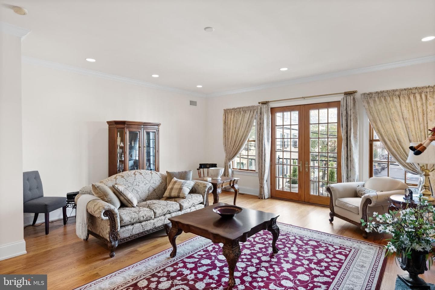 124 Bainbridge Street photo 12