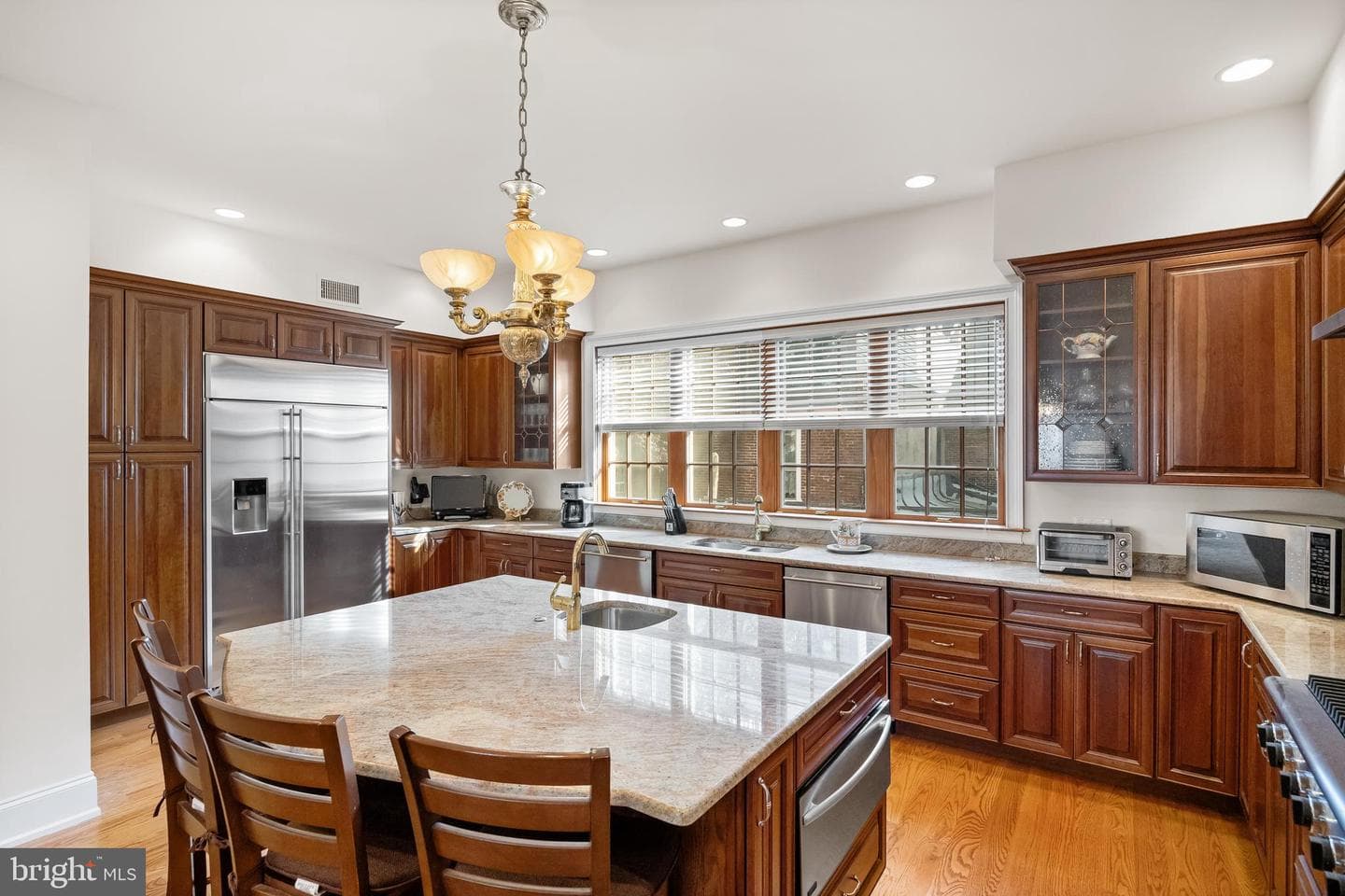 124 Bainbridge Street photo 18