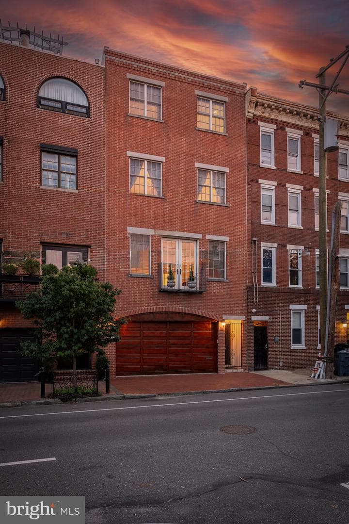 124 Bainbridge Street photo 2
