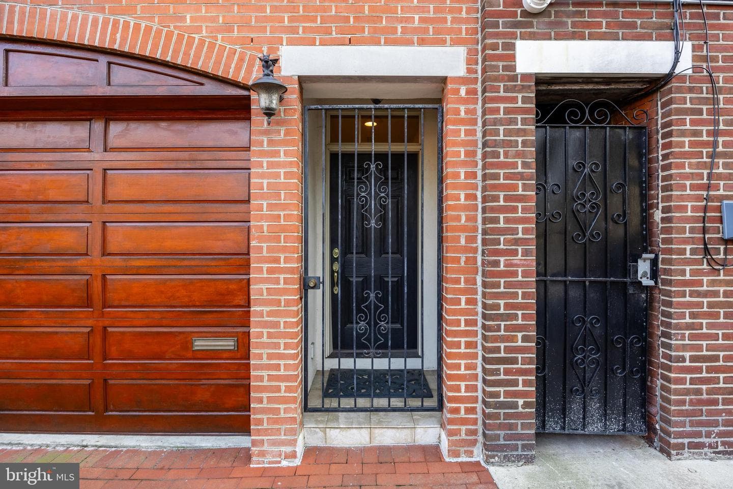124 Bainbridge Street photo 3