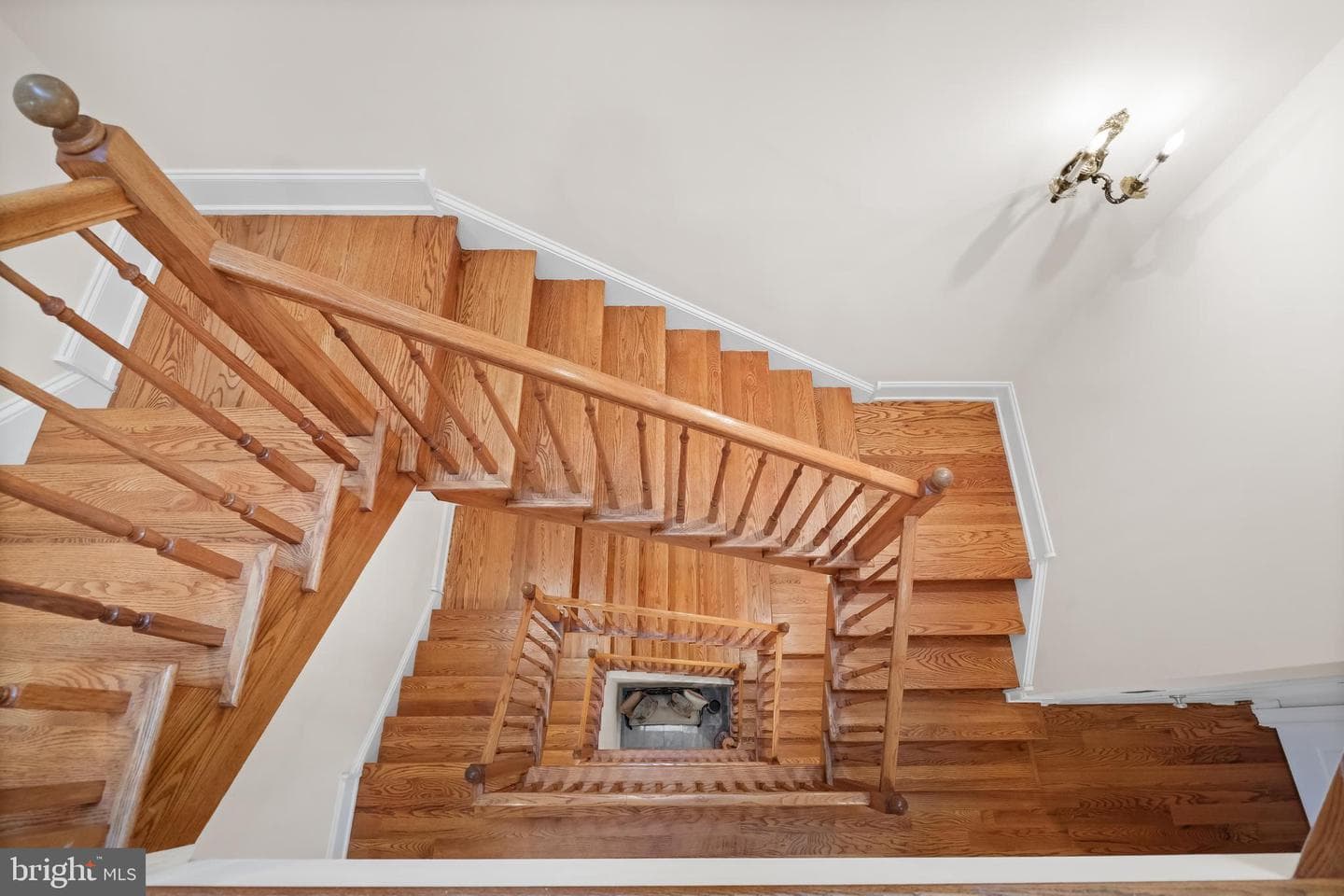 124 Bainbridge Street photo 40