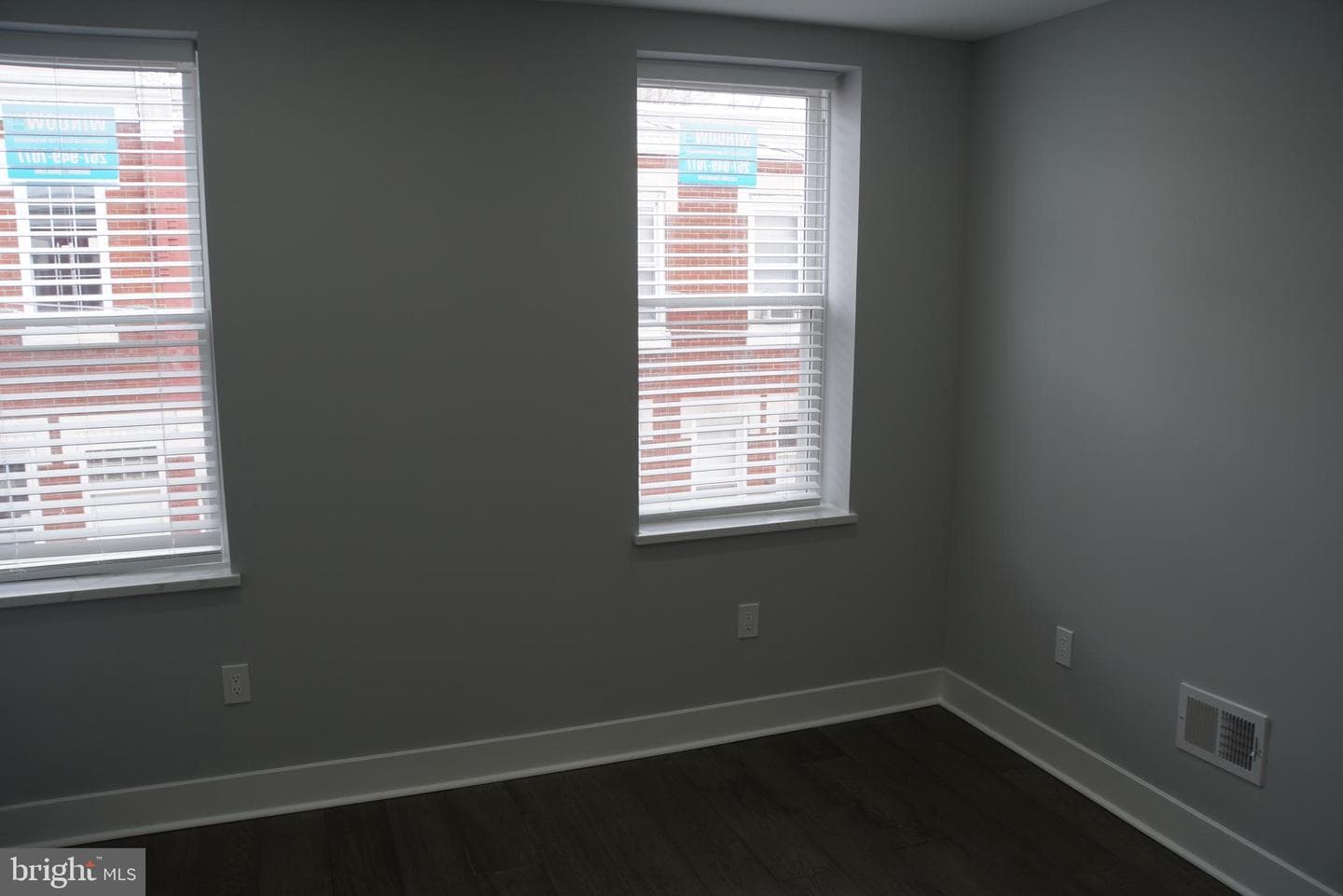 2420 N Clarion Street photo 16
