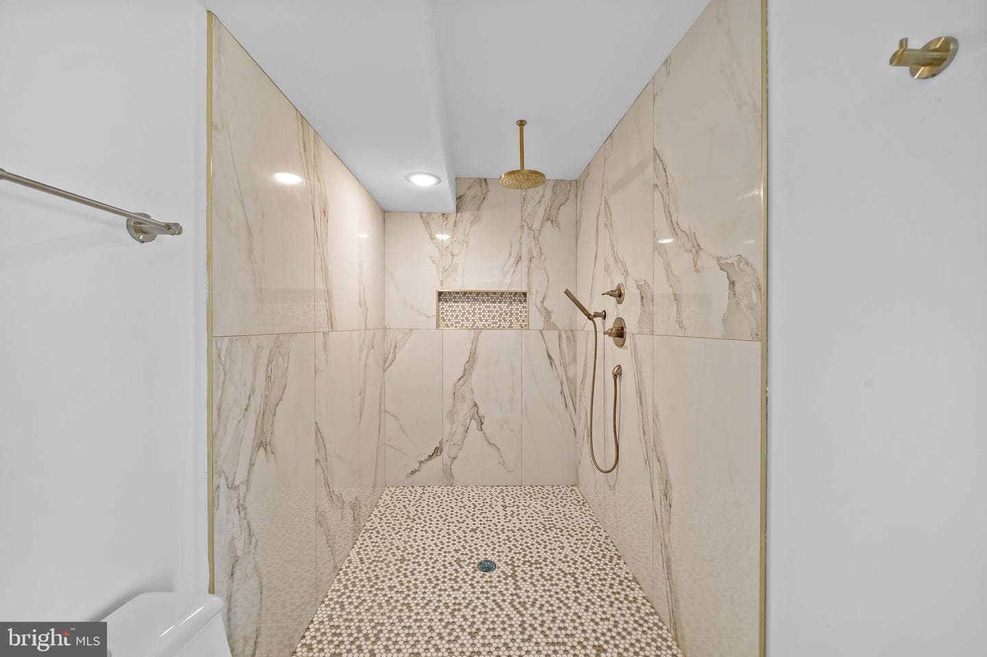 1811 S Orianna St #unit B photo 16