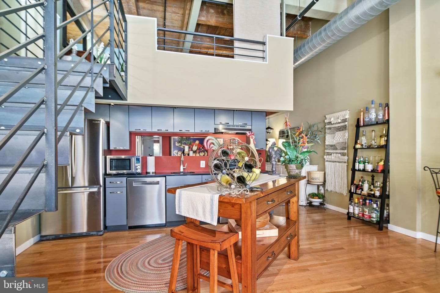 1027 Arch Street #307 photo 14