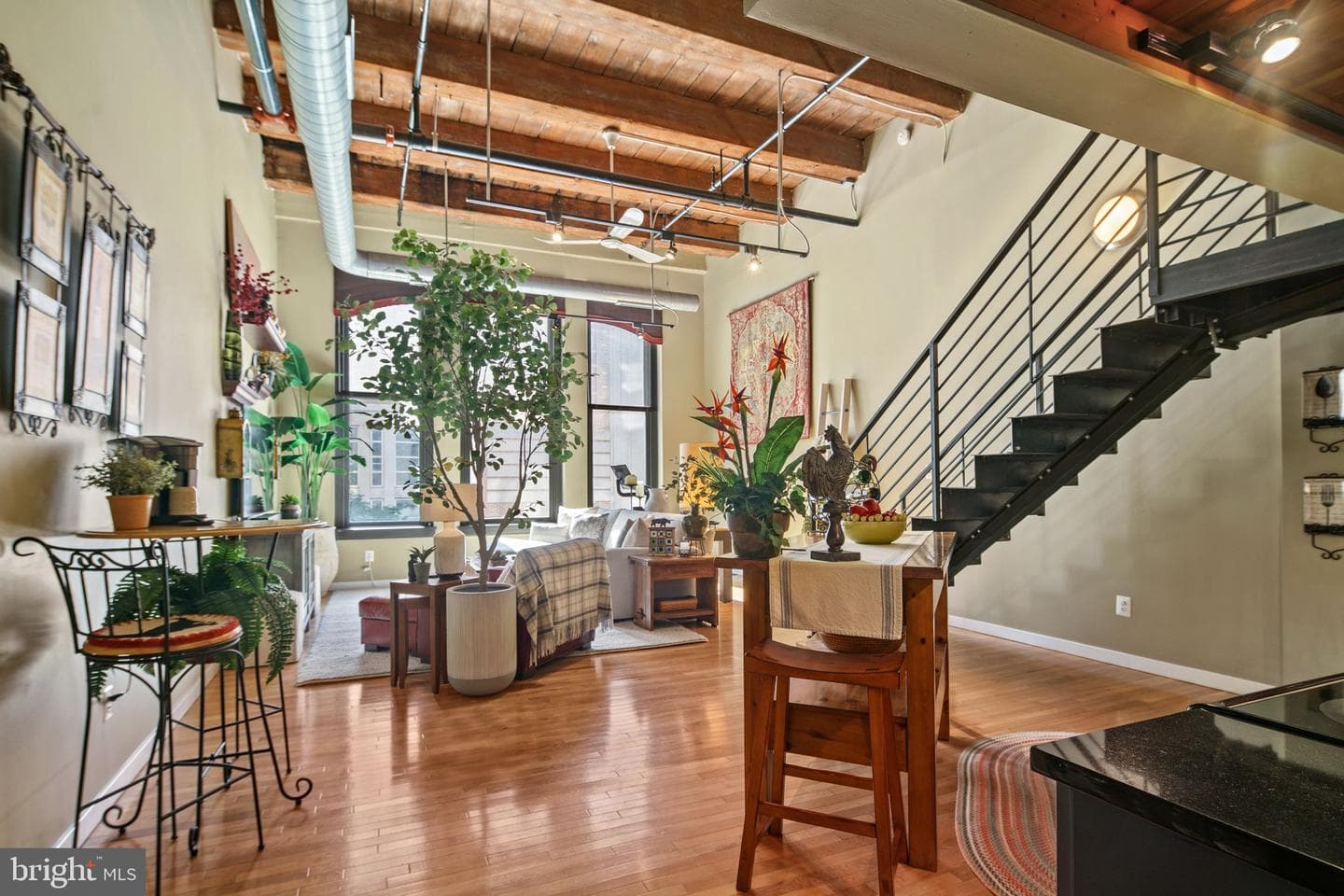 1027 Arch Street #307 photo 2