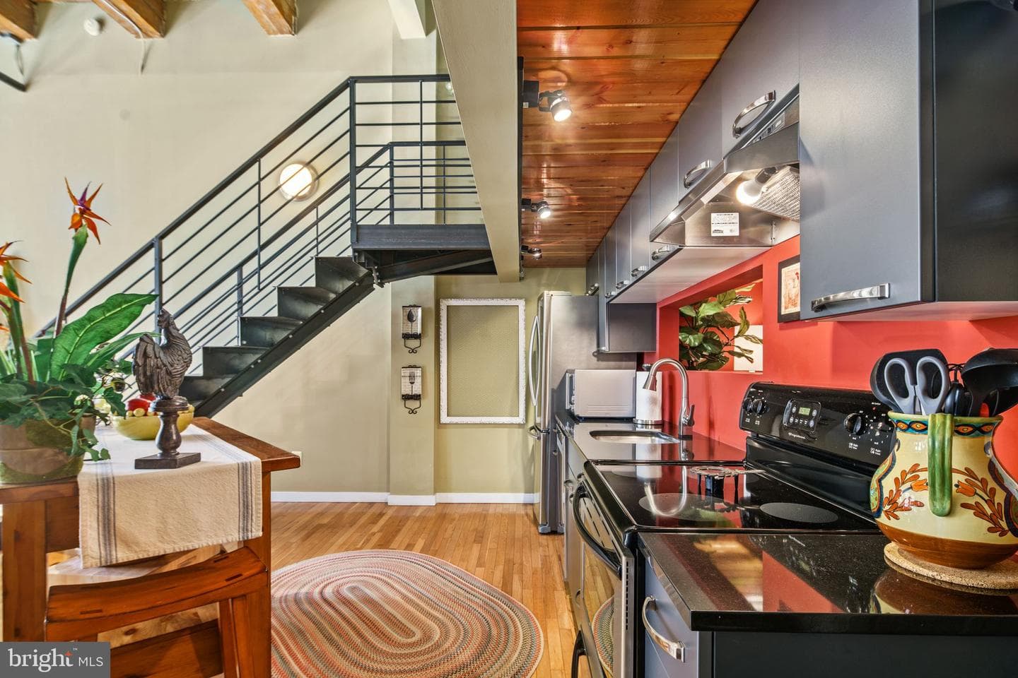 1027 Arch Street #307 photo 3