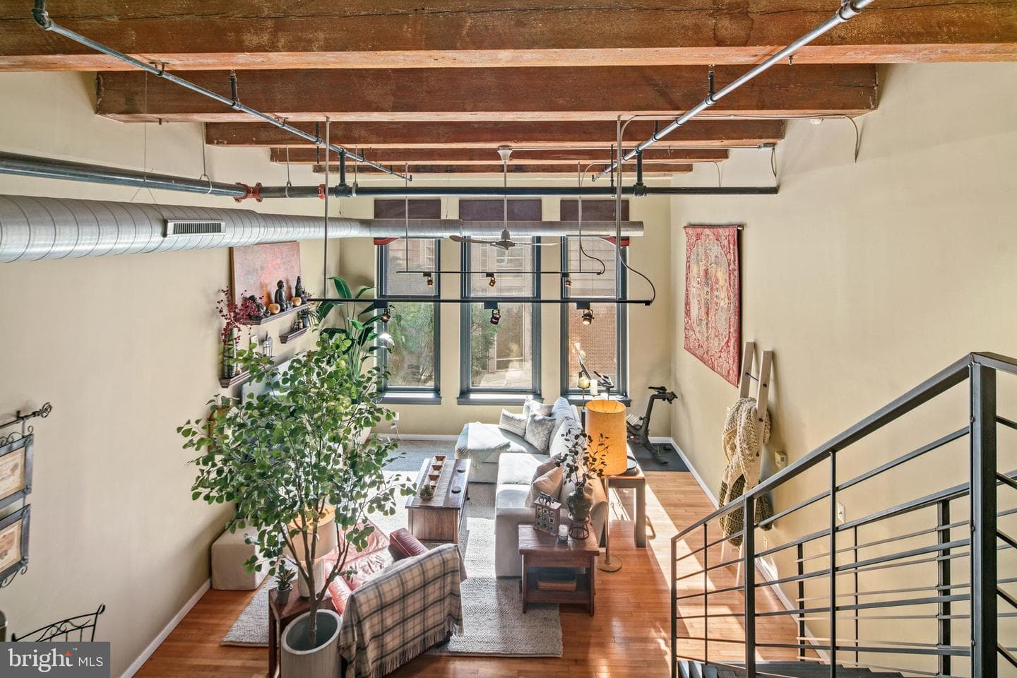 1027 Arch Street #307 photo 4