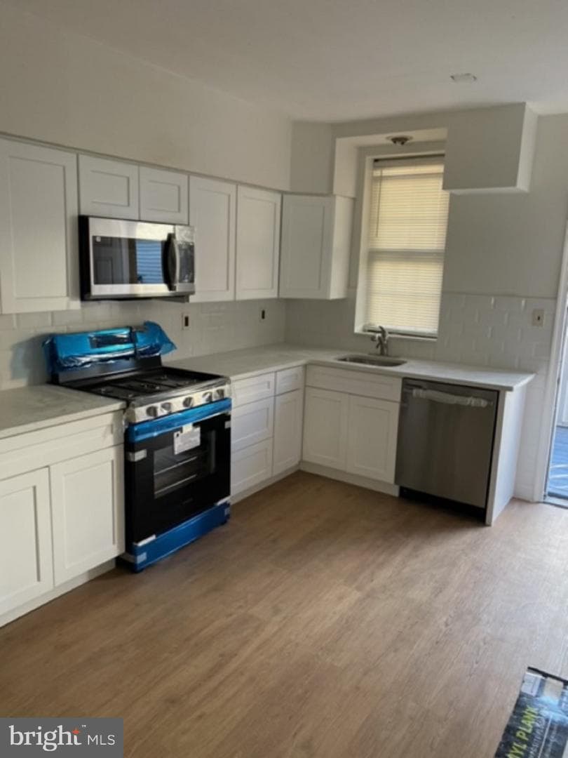 5917 Springfield Avenue, Philadelphia