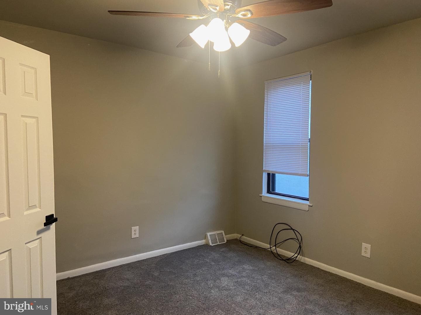 2863 Chatham Street photo 14