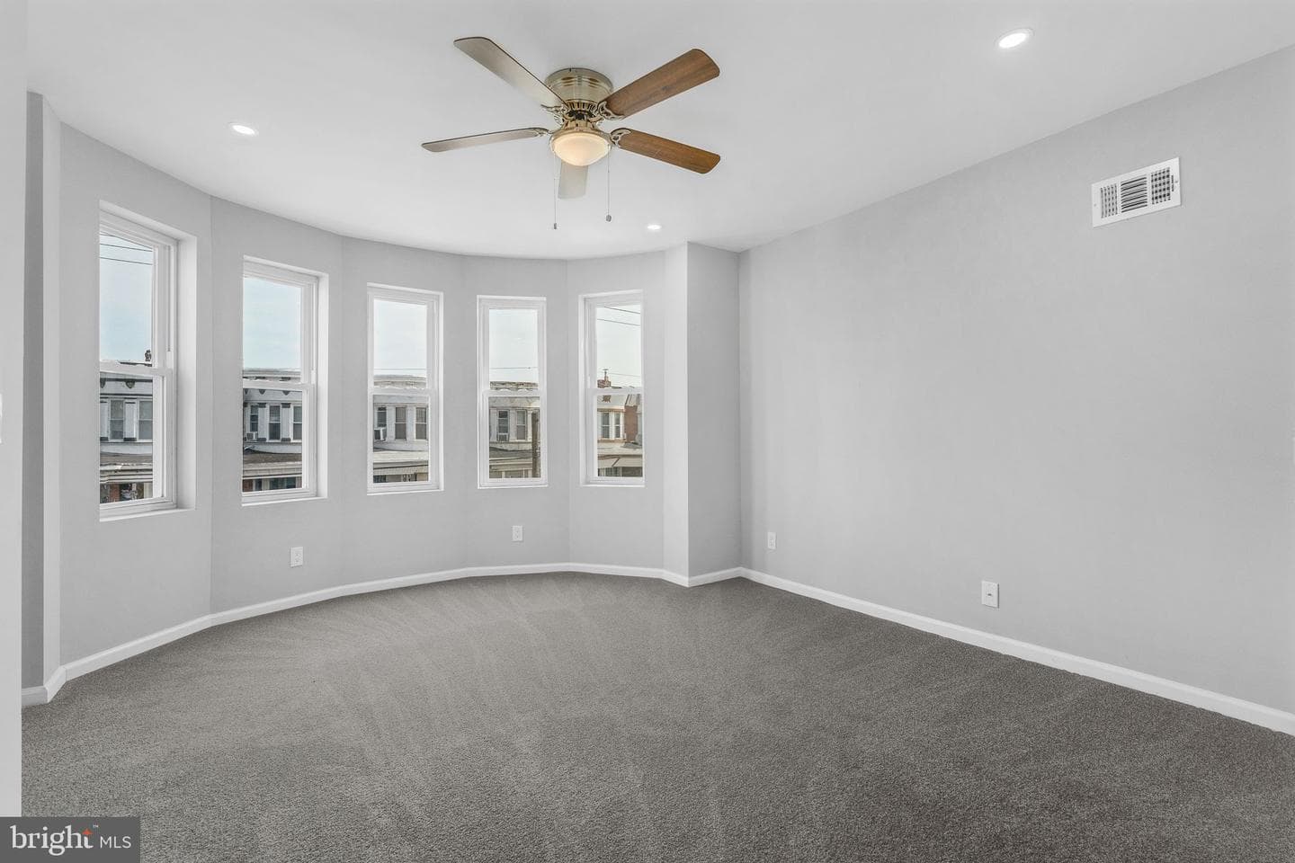 5816 Pine Street photo 12