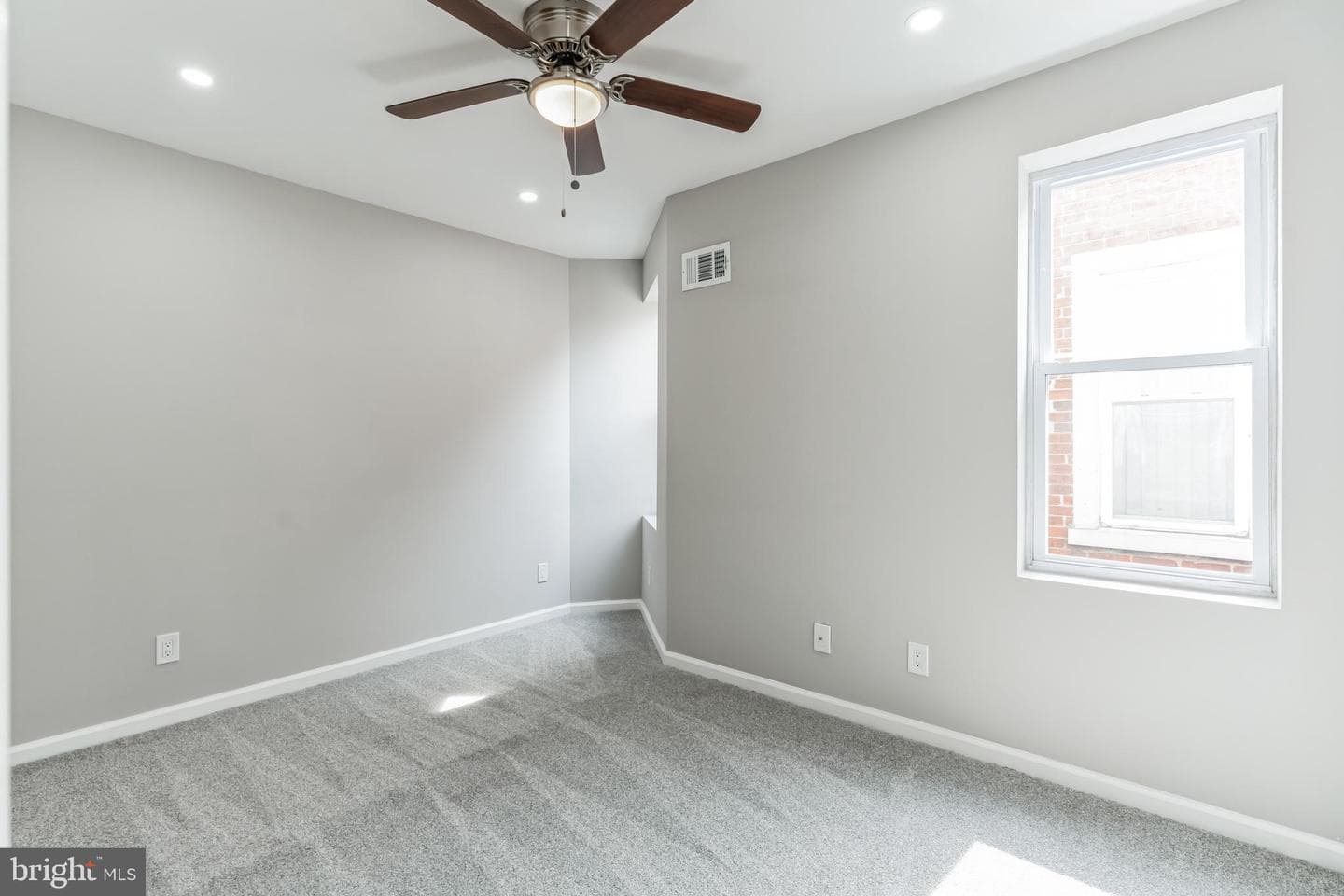 5816 Pine Street photo 19