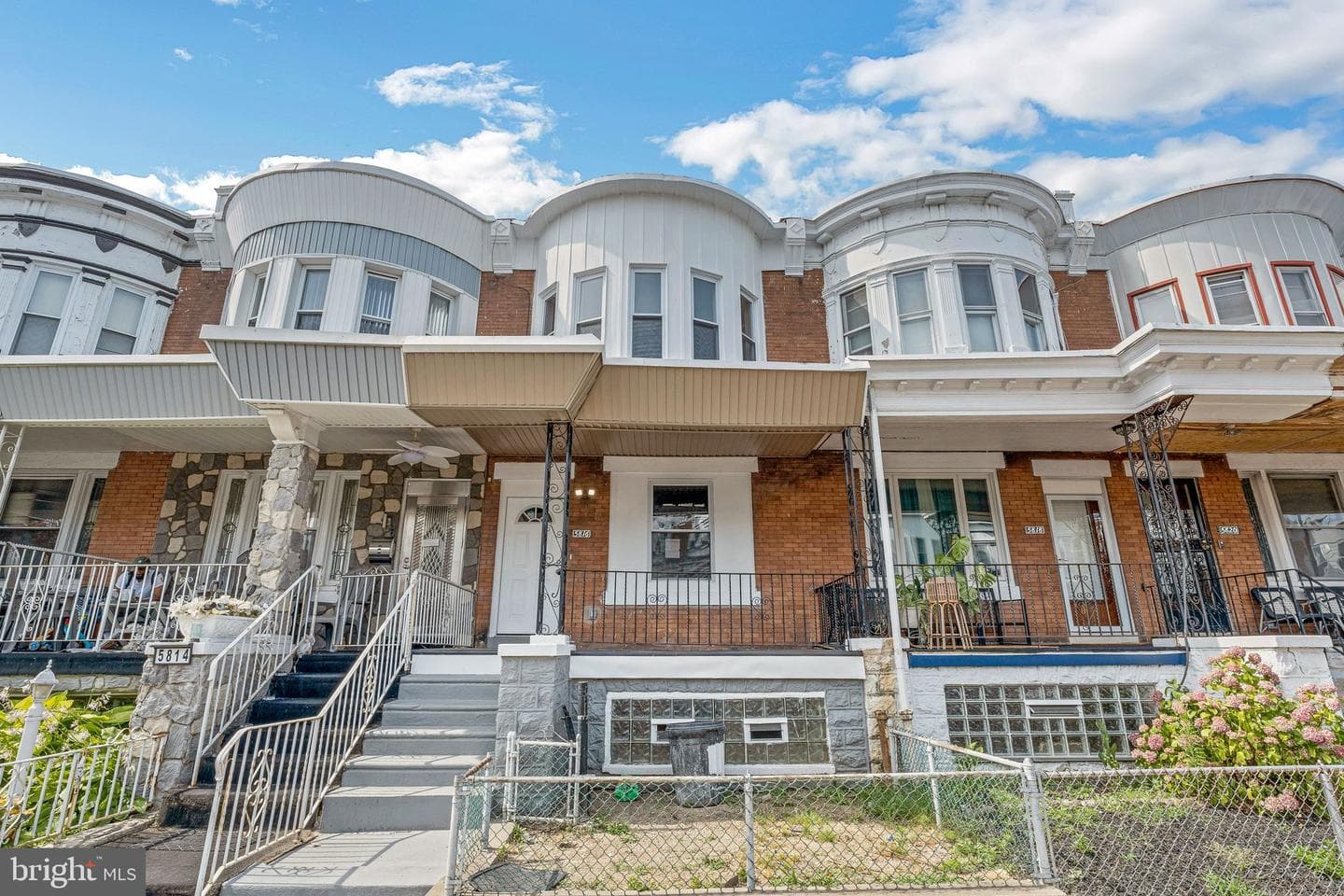 5816 Pine Street photo 2