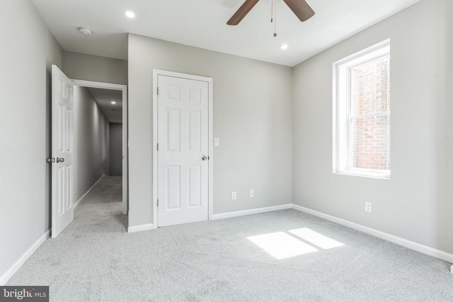 5816 Pine Street photo 24