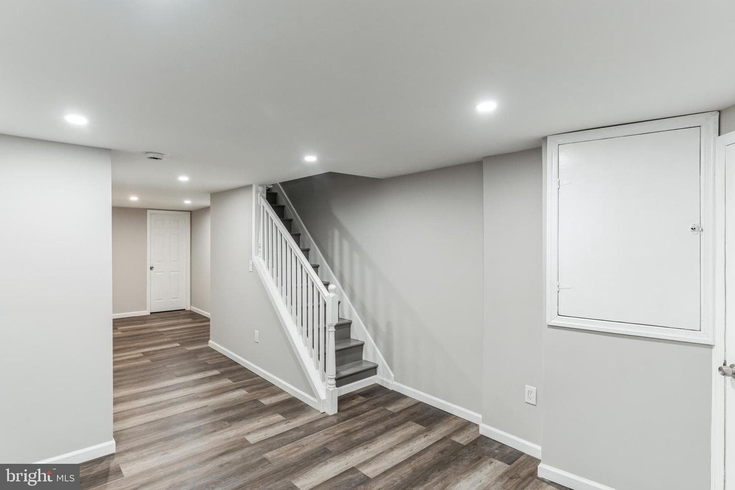 5816 Pine Street photo 26